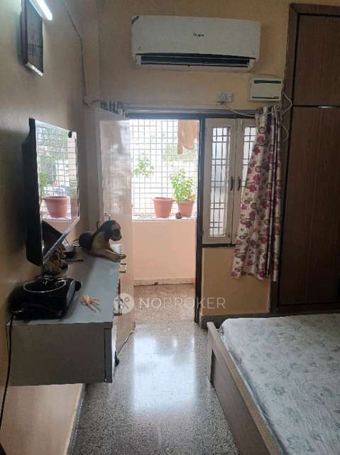 2 BHK Flat In R K Towers, Mayuri Marg Begumpet, For Sale  In May Flower Apartments, ********** & 8a6g6, Mayur Marg, Begumpet, Hyderabad, Telangana 500016, India