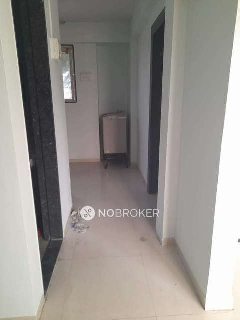 Single Room for Female In 1 BHK  In Erandwane