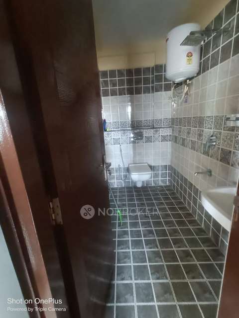 2 BHK Flat In Apartment For Sale  In Bhuvneshwari Nagar