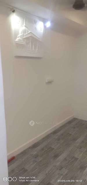 1 RK Flat In H.a. Tambawala For Sale  In Kalbadevi