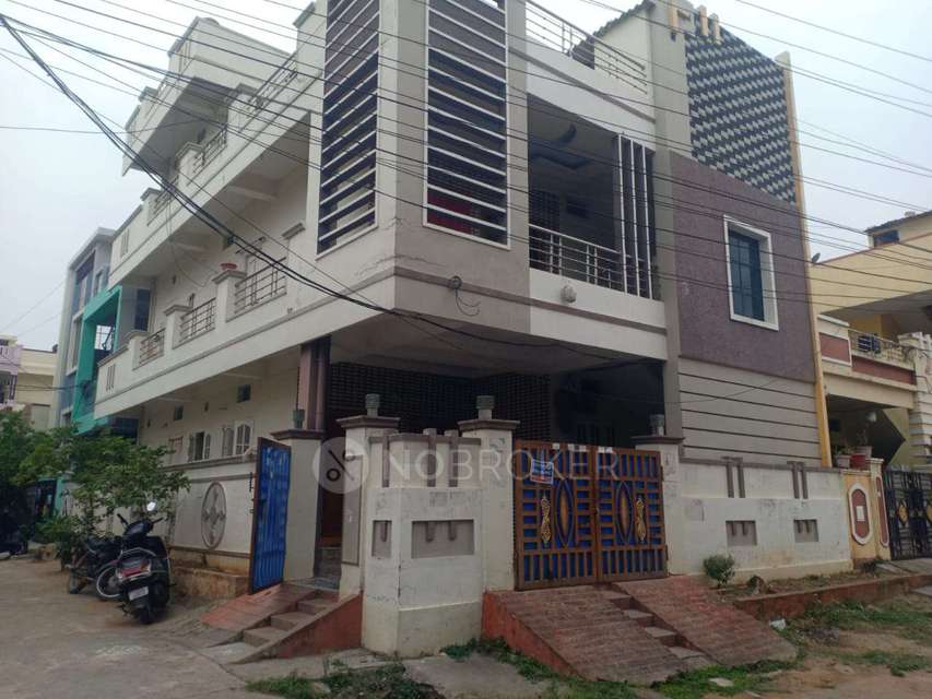 4+ BHK House For Sale  In Medipally
