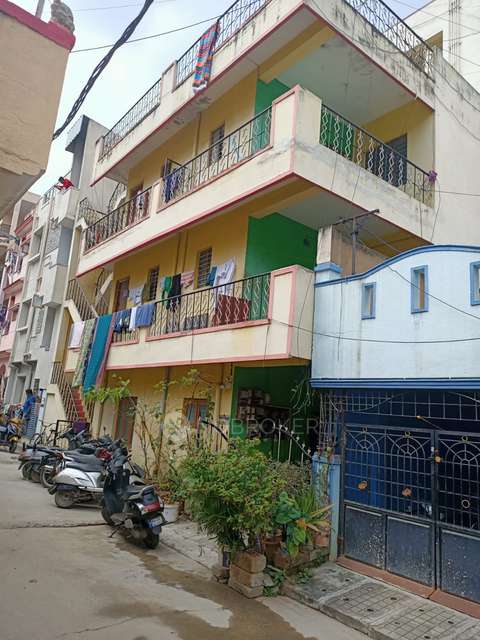 4+ BHK Flat For Sale  In 5th Cross Road