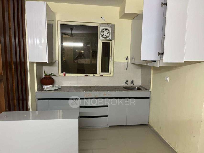 2 BHK Flat In Pyramid Pride, Sector 76 for Rent  In Sector 76