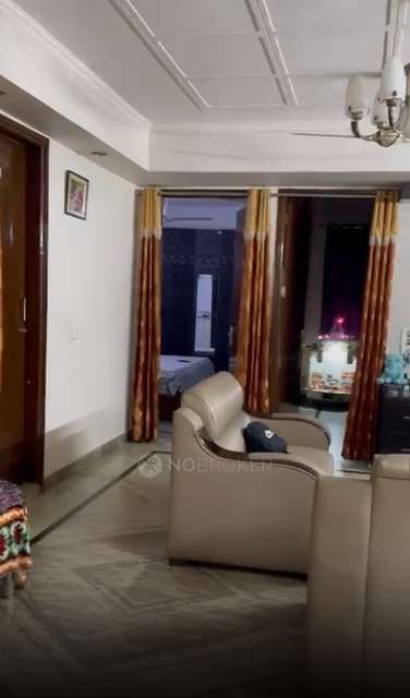 3 BHK Flat In Govind Puri For Sale  In Kalkaji