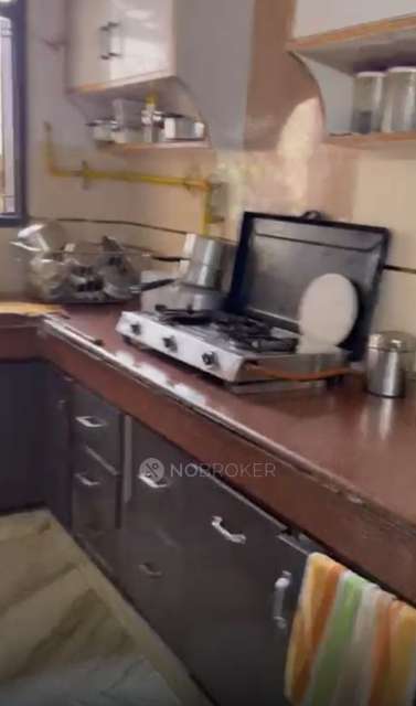 3 BHK Flat In Govind Puri For Sale  In Kalkaji