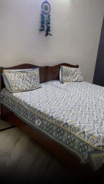 3 BHK Flat In Govind Puri For Sale  In Kalkaji