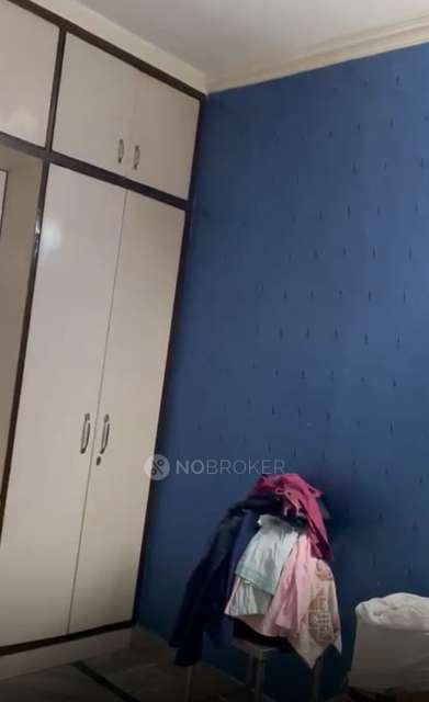 3 BHK Flat In Govind Puri For Sale  In Kalkaji