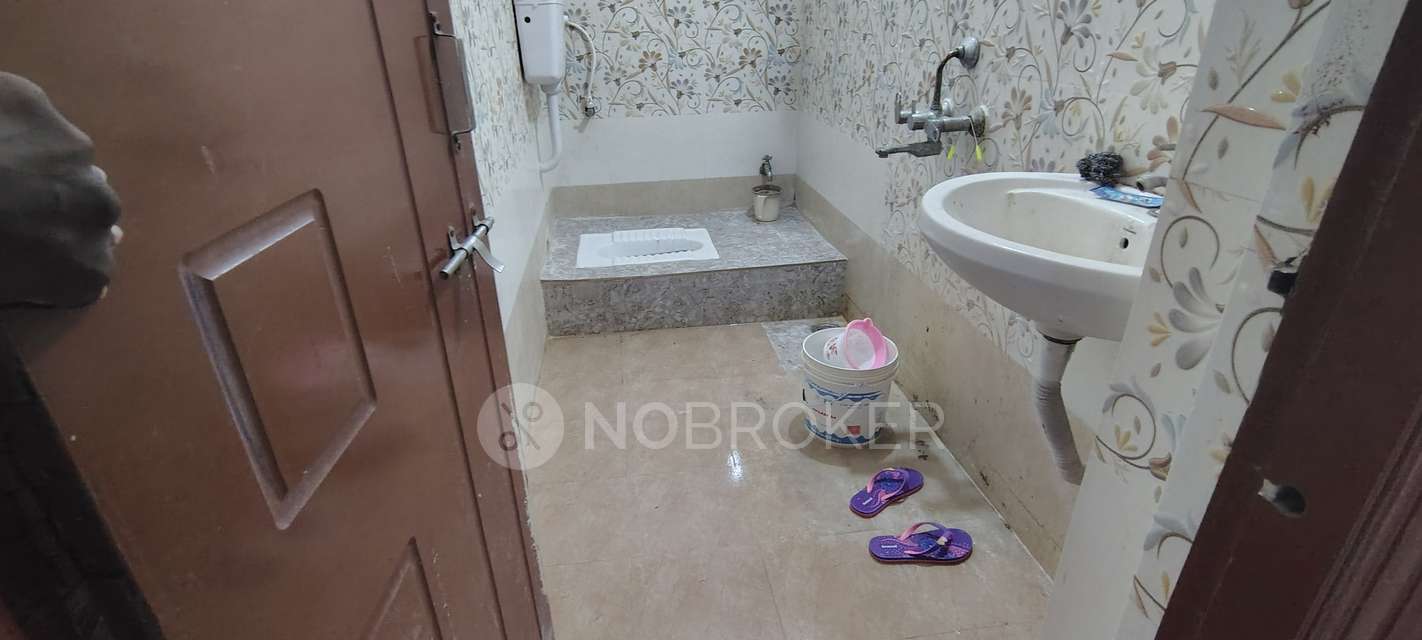 3 BHK Flat In Salam Residency For Sale  In Bowenpally