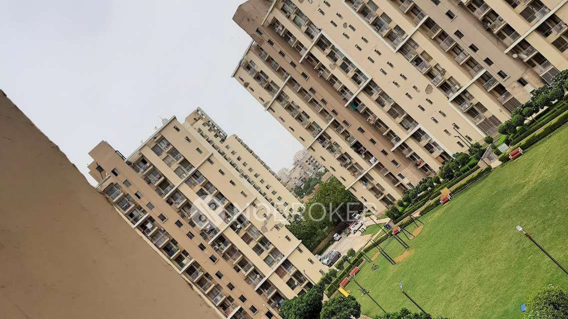 2 BHK Flat In Unitech Uniworld Garden 2 for Rent  In Sector 47