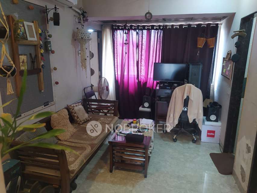 1 BHK Flat In Shiv Shakti Apartment For Sale  In Evershine Nagar