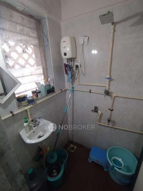 1 BHK Flat In Shiv Shakti Apartment For Sale  In Evershine Nagar