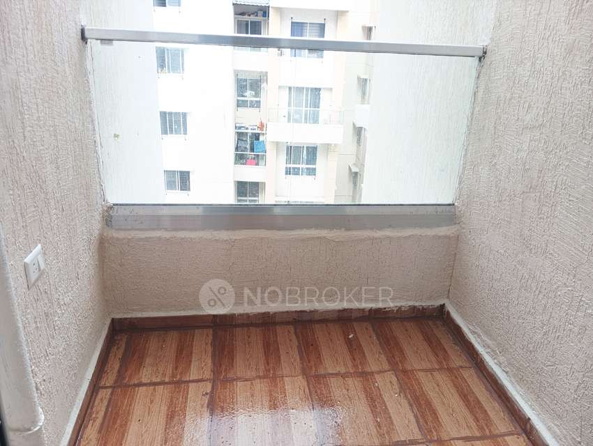 1 BHK Flat In Vtp Leonara For Sale  In Mahalunge