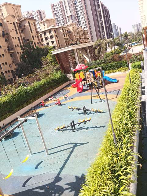 1 BHK Flat In Vtp Leonara For Sale  In Mahalunge