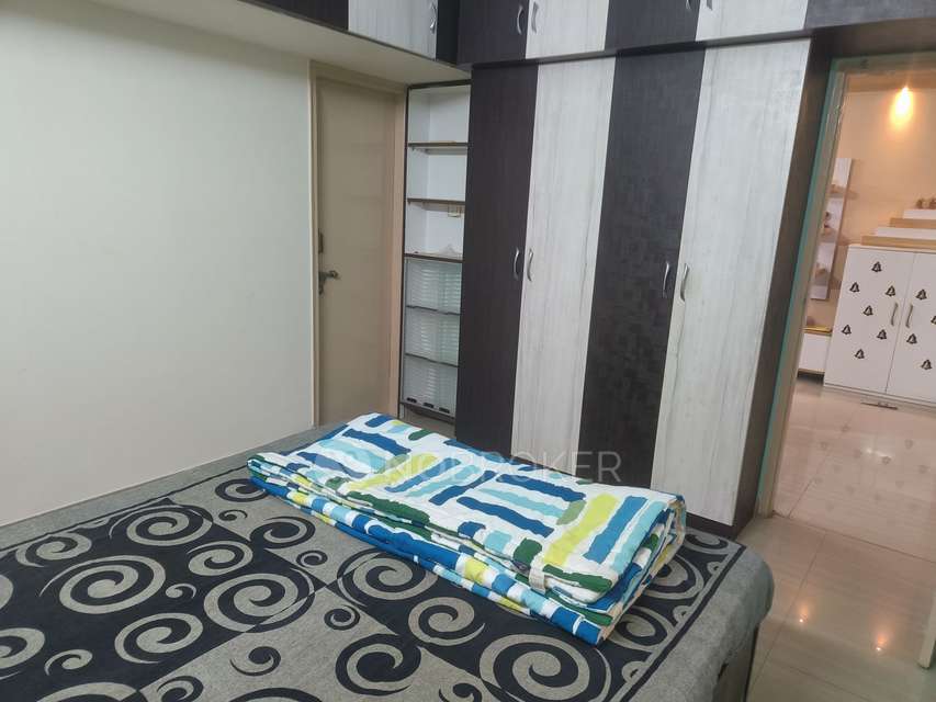 2 BHK Flat In S R Manor For Sale  In Munnekollal