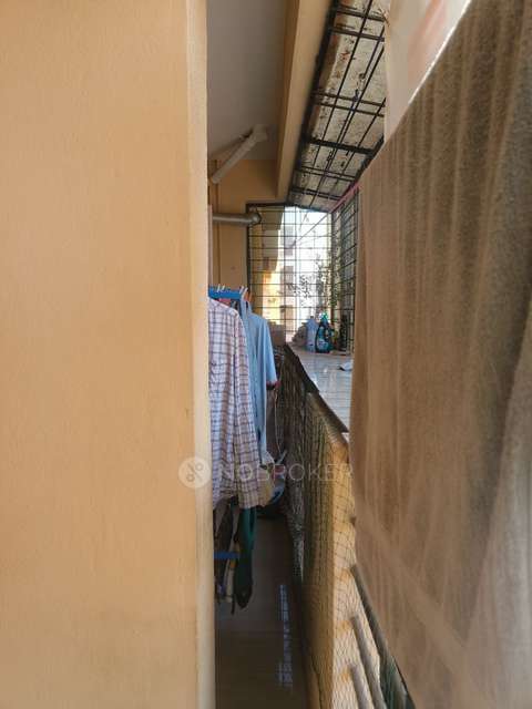 2 BHK Flat In S R Manor For Sale  In Munnekollal