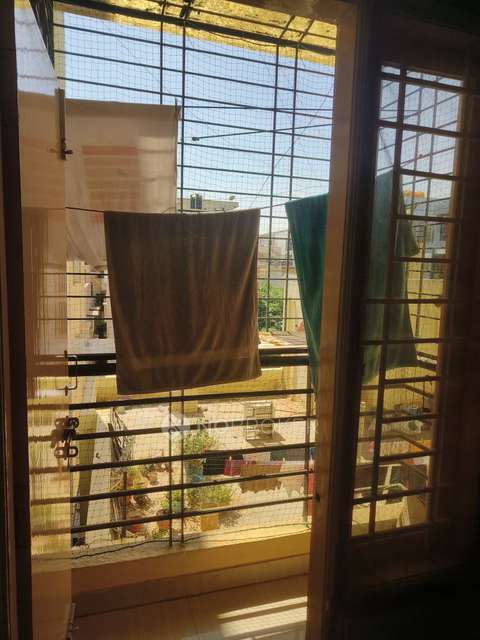 2 BHK Flat In S R Manor For Sale  In Munnekollal