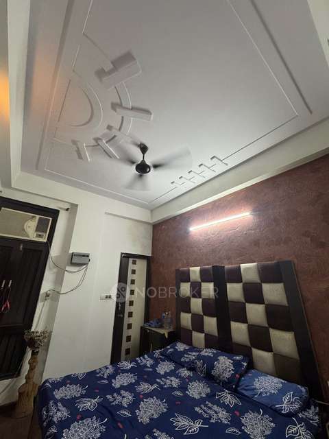 2 BHK Flat for Rent  In 185