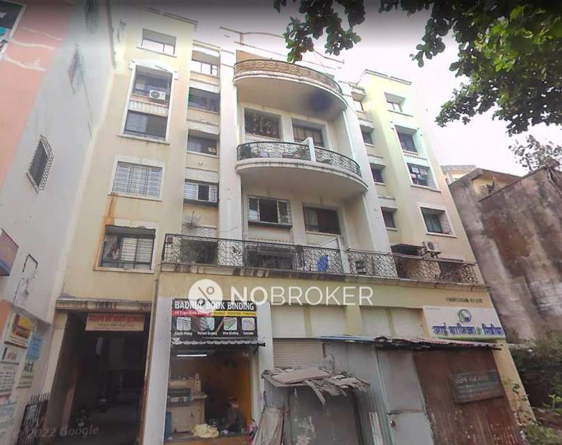 Single Room for Female In 1 BHK  In Chintamani Court In Shaniwar Peth