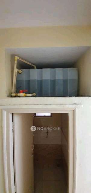 1 RK Flat In Maharashtra Police Federation Chs For Sale  In Malad West