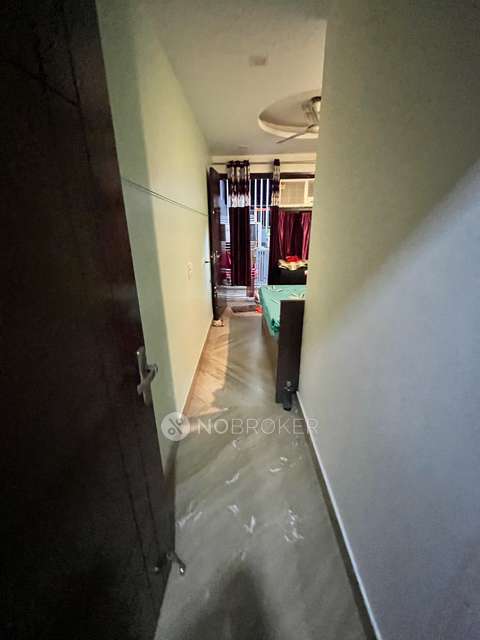 3 BHK Flat For Sale  In Hari Nagar Ashram
