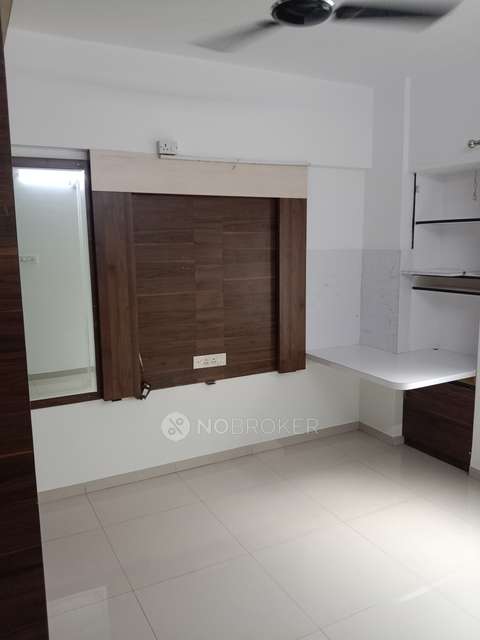 3 BHK Flat In Satyam Prima for Rent  In Hadapsar(2.5bhk)