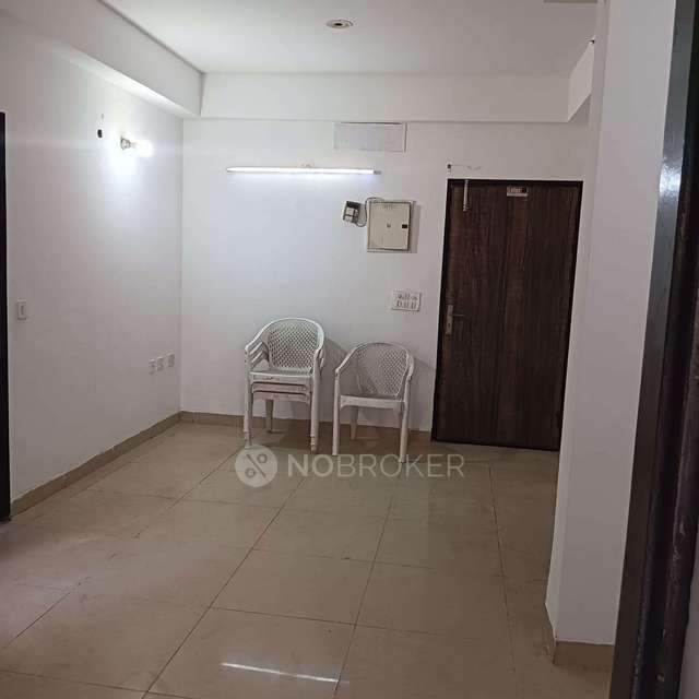 2 BHK Flat In Ajnara Homes,  For Sale  In Bhangel