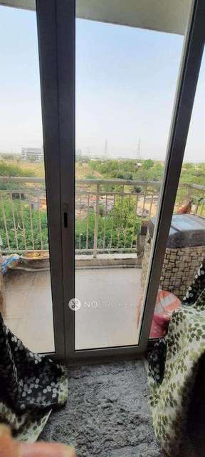 2 BHK Flat In The Coralwood For Sale  In Sector 84