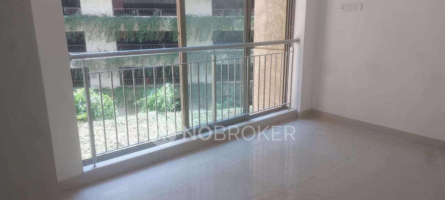 1 RK Flat In Lodha Splendora For Sale  In Thane West