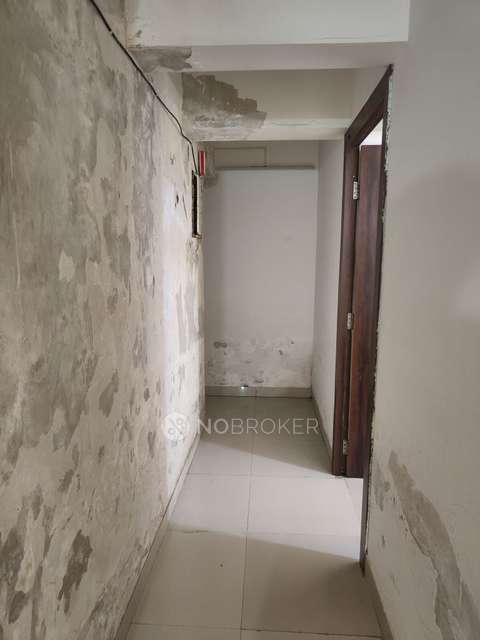 1 RK Flat In Lodha Splendora For Sale  In Thane West