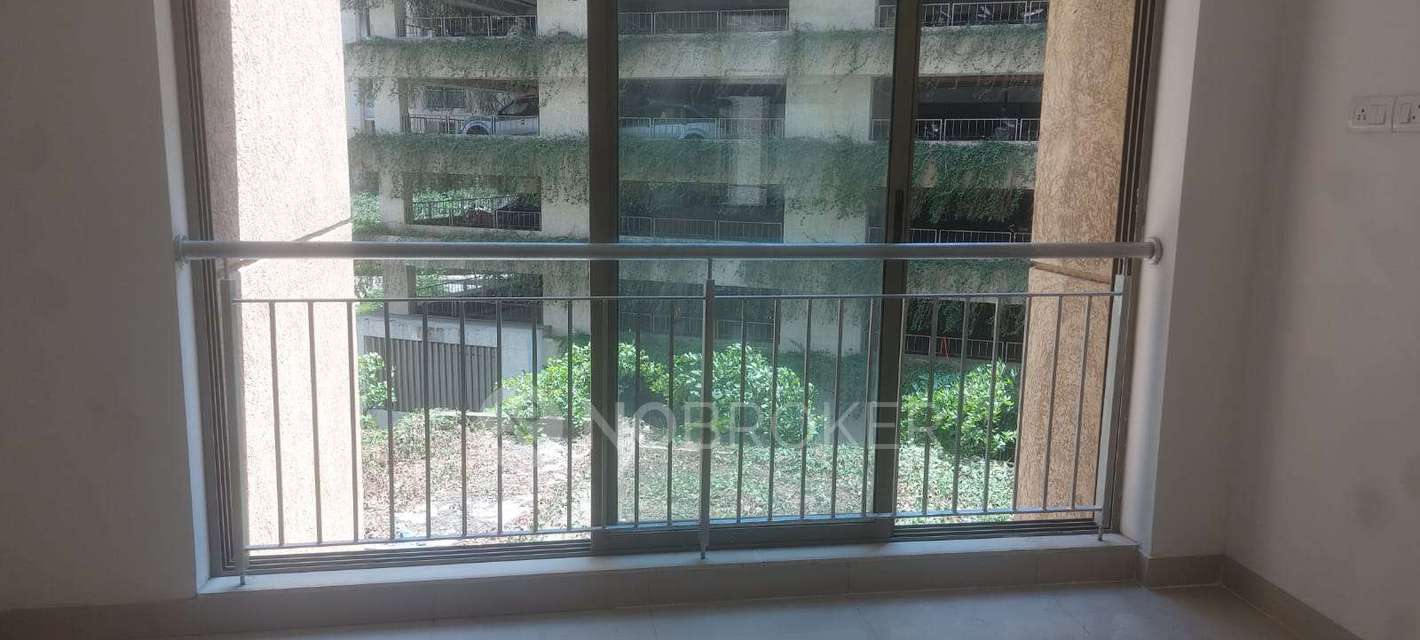 1 RK Flat In Lodha Splendora For Sale  In Thane West