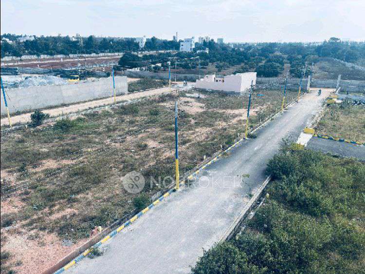 Plot For Sale  In Lakshmi Enclave In Gundur