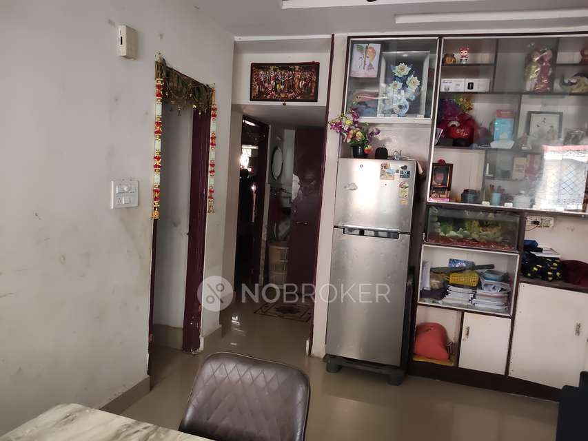 2 BHK Flat In Pearl Apartments For Sale  In Begumpet
