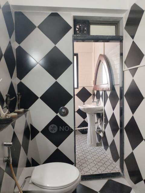 2 BHK Flat In Lashkaria Green Diamond For Sale  In Andheri West