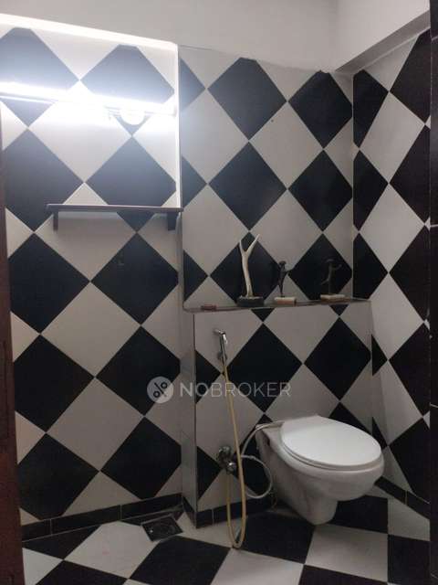 2 BHK Flat In Lashkaria Green Diamond For Sale  In Andheri West