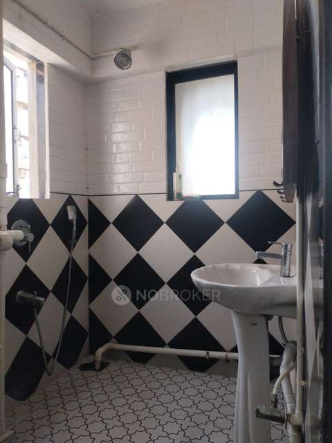 2 BHK Flat In Lashkaria Green Diamond For Sale  In Andheri West