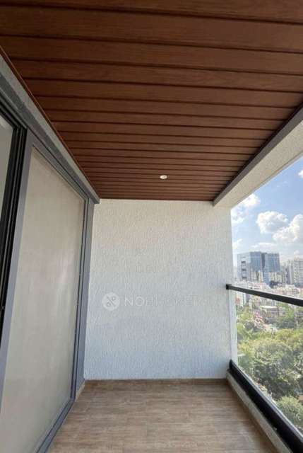 2 BHK Flat In Majestique Signature Tower Phase 2 For Sale  In Majestique Signature Towers