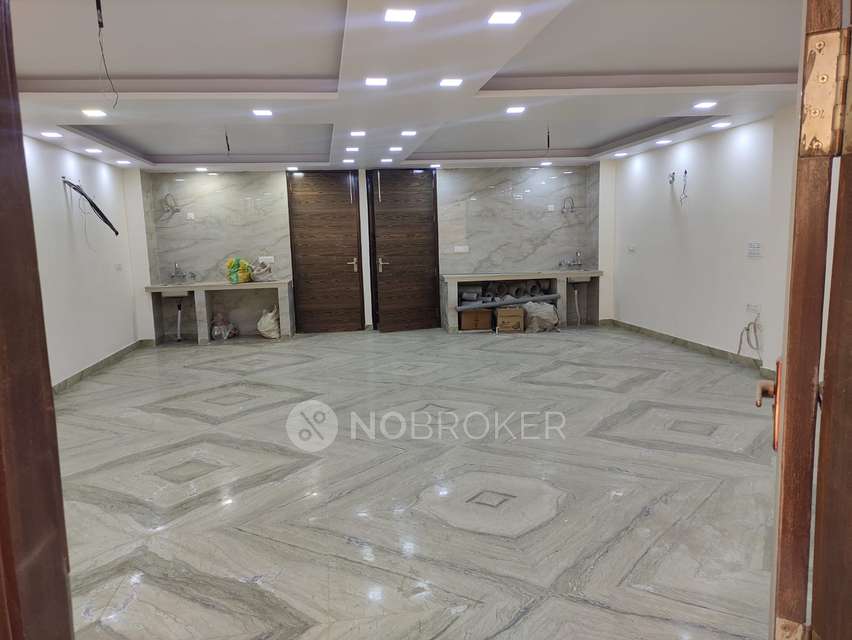 Office Space in Daryaganj, Delhi for sale 