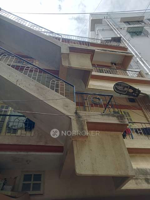 4+ BHK House For Sale  In Halasuru