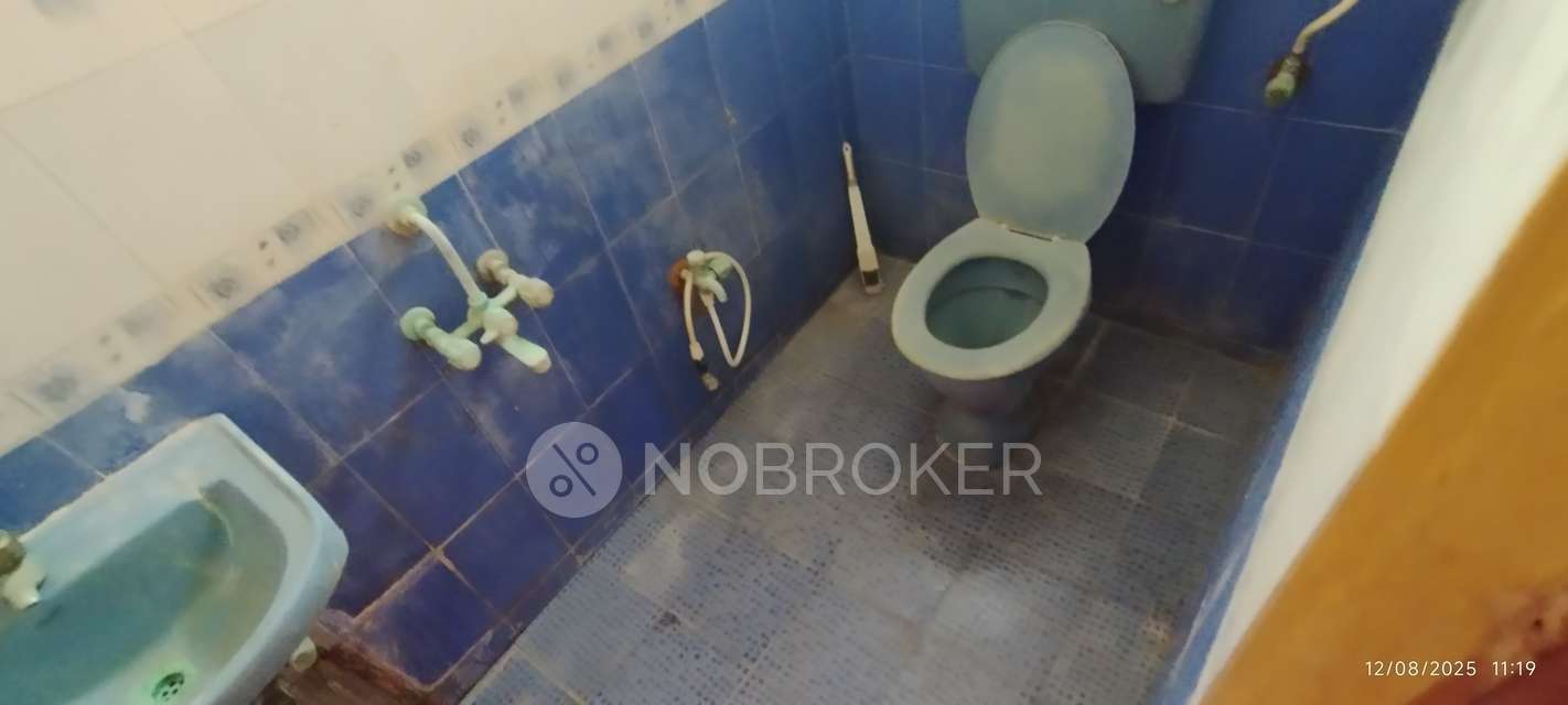 2 BHK Flat In Shree Ram Flats, For Sale  In Tambaram West