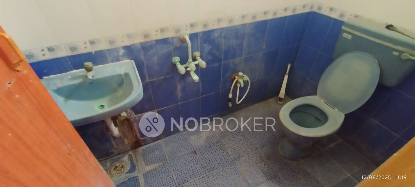 2 BHK Flat In Shree Ram Flats, For Sale  In Tambaram West