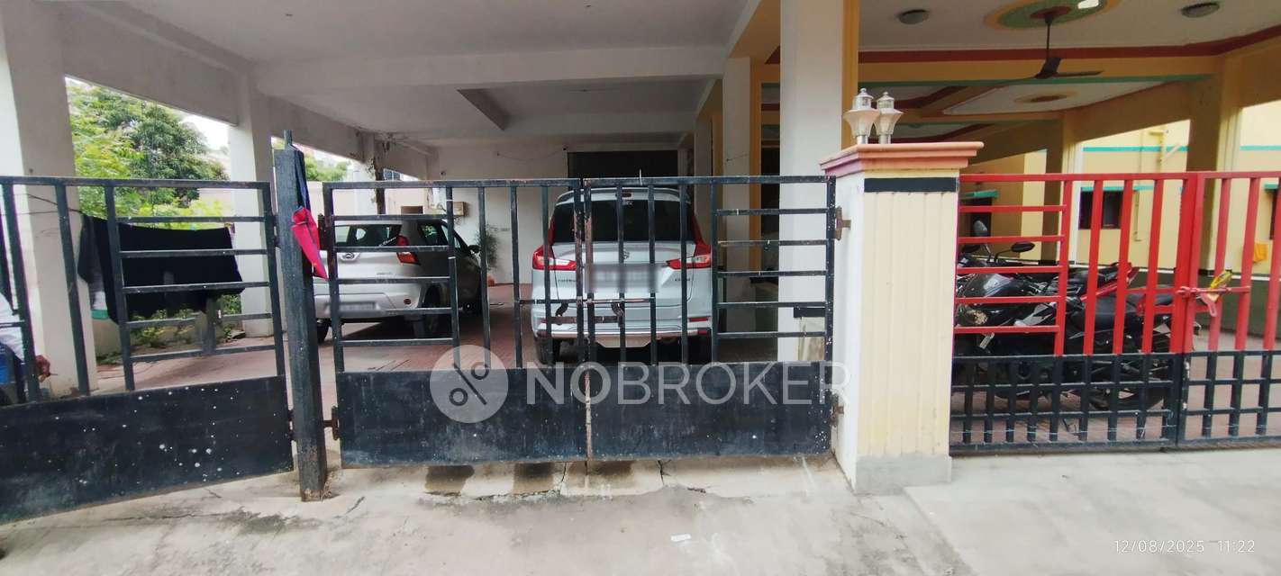 2 BHK Flat In Shree Ram Flats, For Sale  In Tambaram West