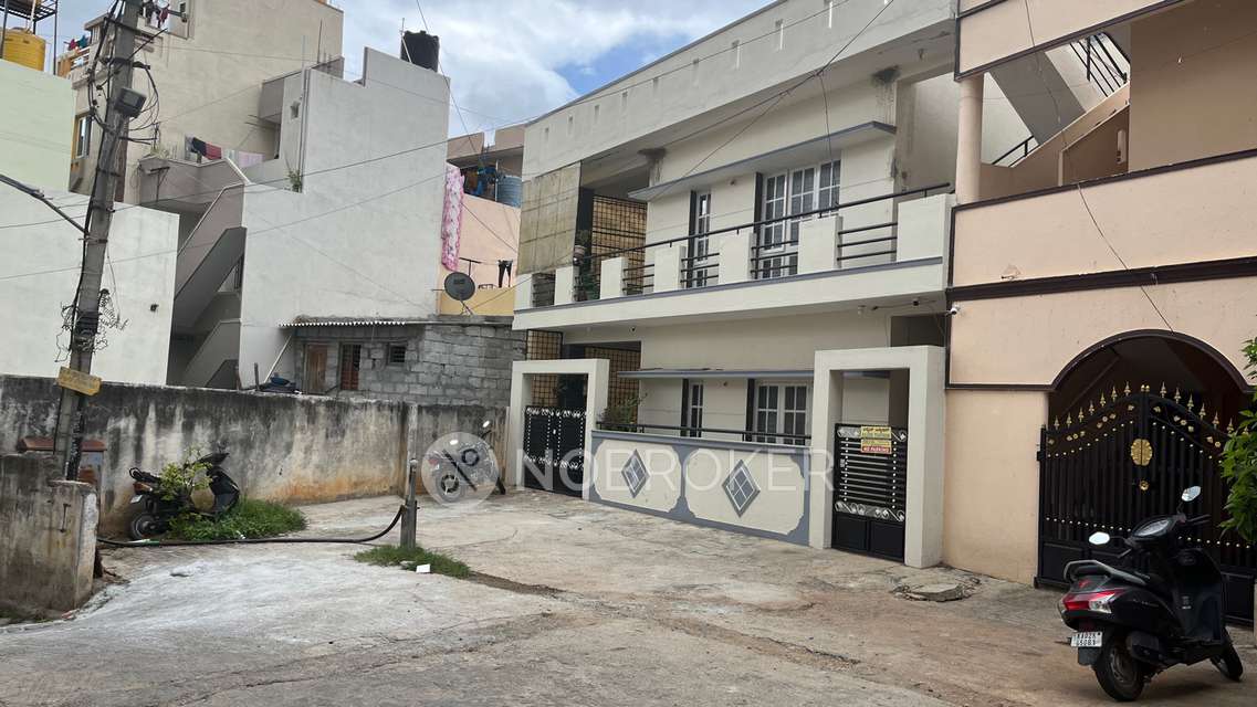 4 BHK Flat For Sale  In Basaveshwar Nagar