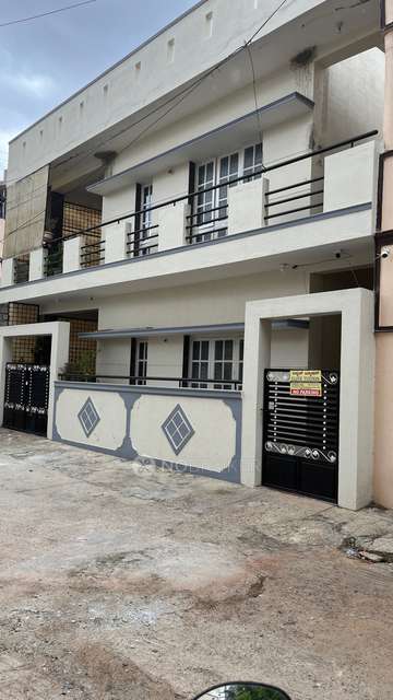 4 BHK Flat For Sale  In Basaveshwar Nagar