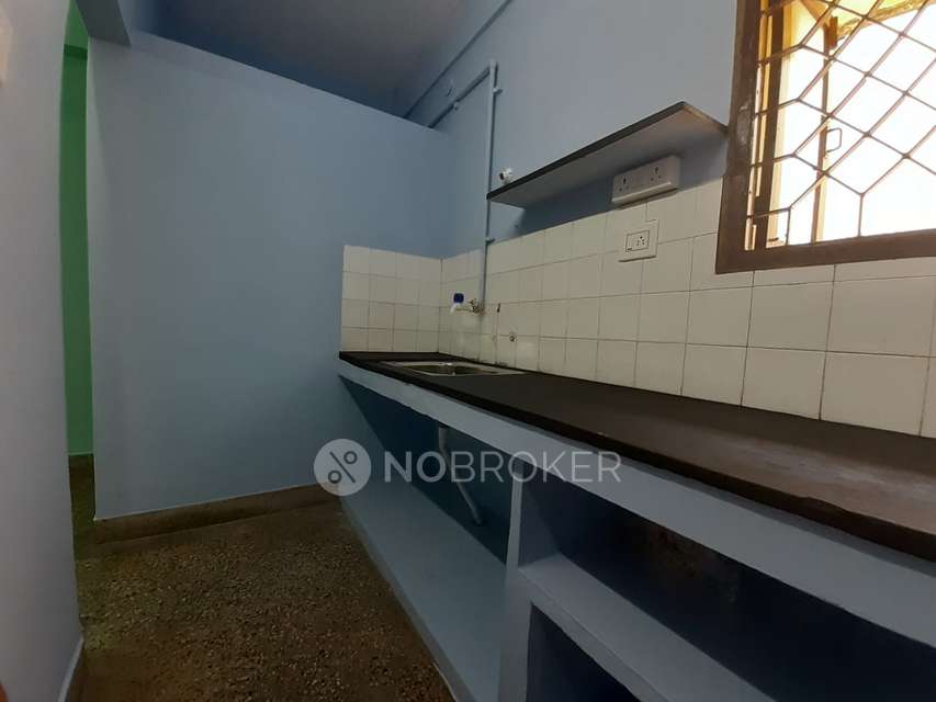 2 BHK Flat In Racecourse Dhanalakshmi Flats G For Sale  In Guindy