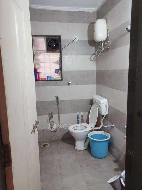 2 BHK Flat In Jarvari Apartment, Pimple Saudagar for Rent  In Pimple Saudagar