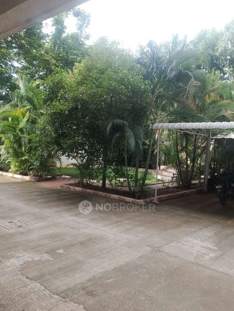 2 BHK Flat In Greenfield Cooperative Housing Society, Greenfield Cooperative Housing Society For Sale  In Amanora Park Town