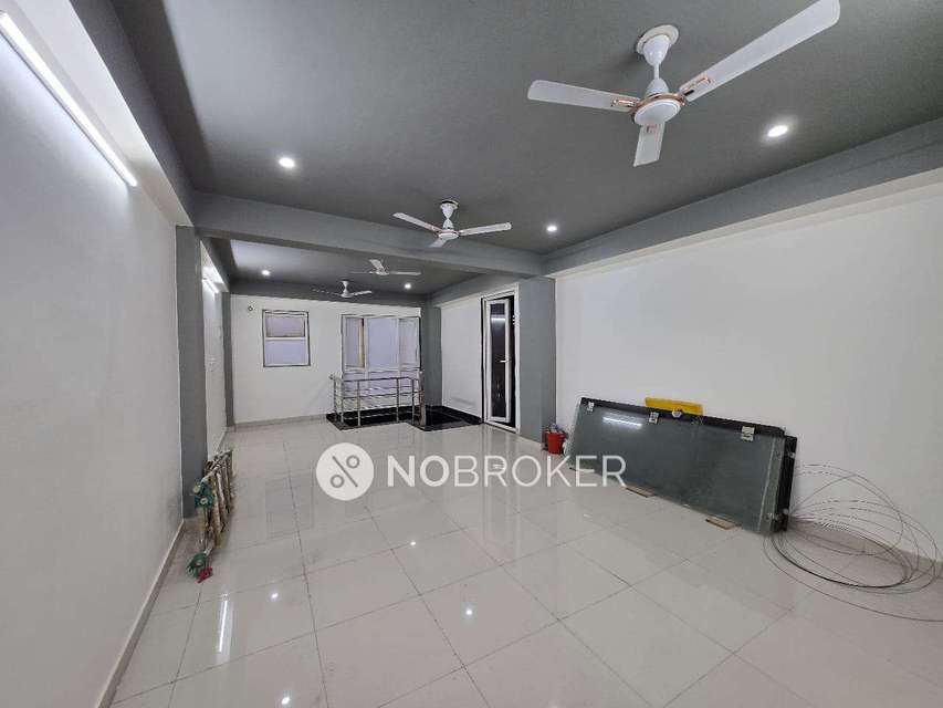 Shop in Tughlakabad, Delhi for sale 