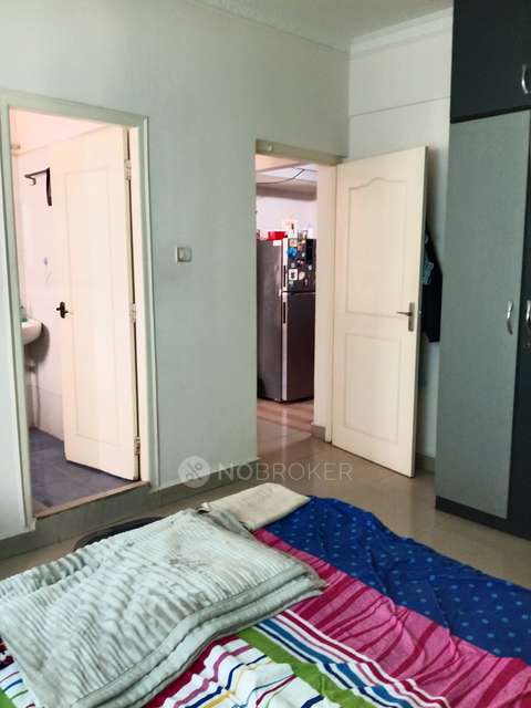 2 BHK Flat In  Mahaveer Chalet For Sale  In K R Puram