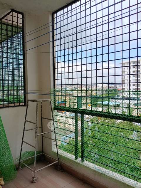 2 BHK Flat In  Mahaveer Chalet For Sale  In K R Puram