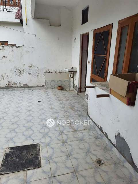 Industrial Shed in Sector 37d, Gurgaon for Rent